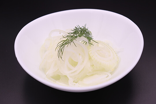 Лук маринованный