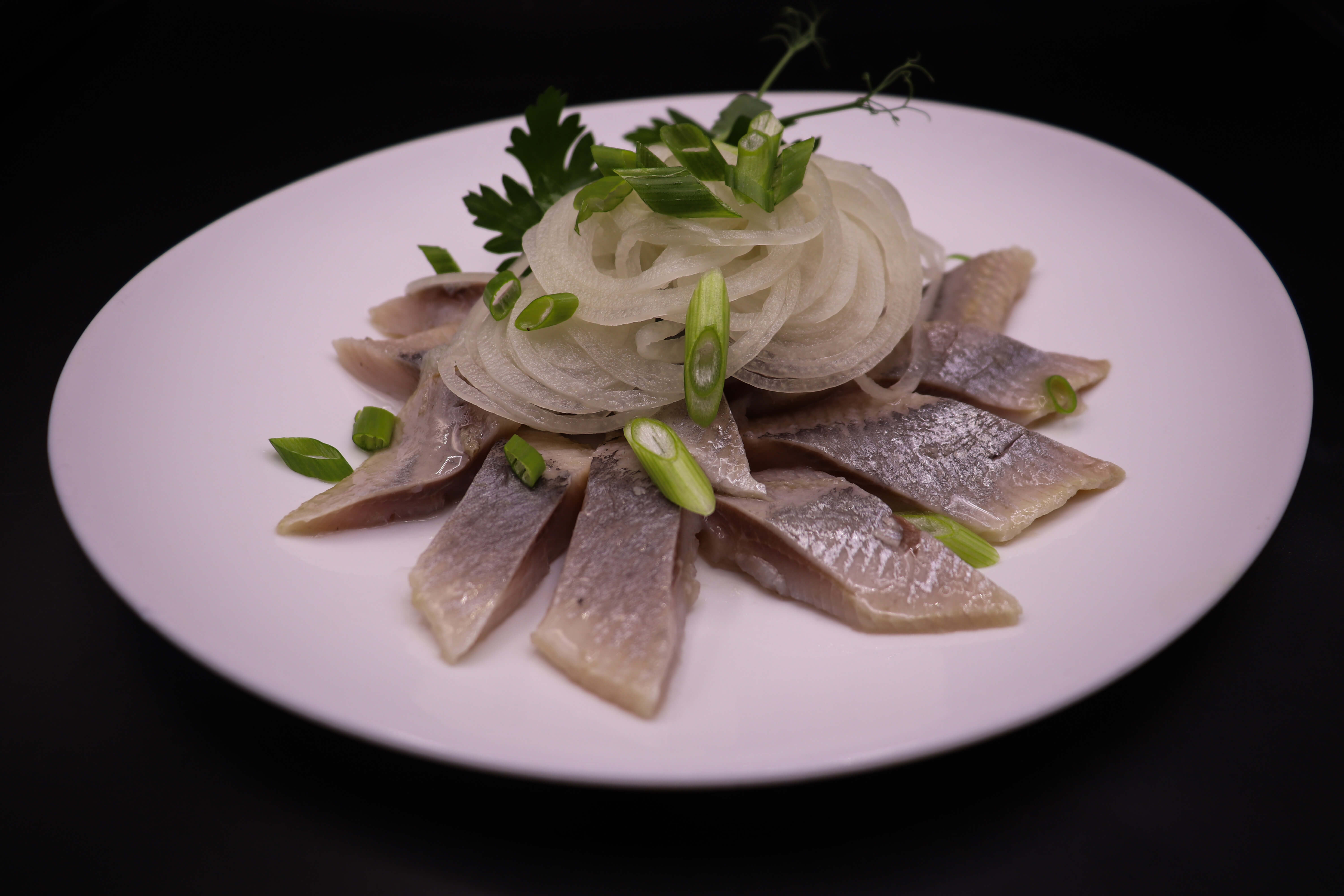 Сельдь «Матиас» с луком